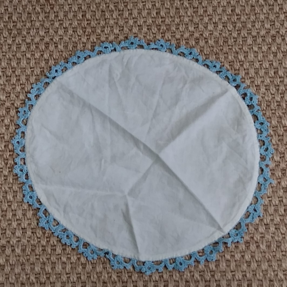 Vintage Linen Blue Crochet Round Hanky Doily
